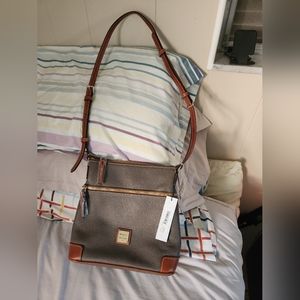 Dooney & Bourke new wirh tags crossbody bag